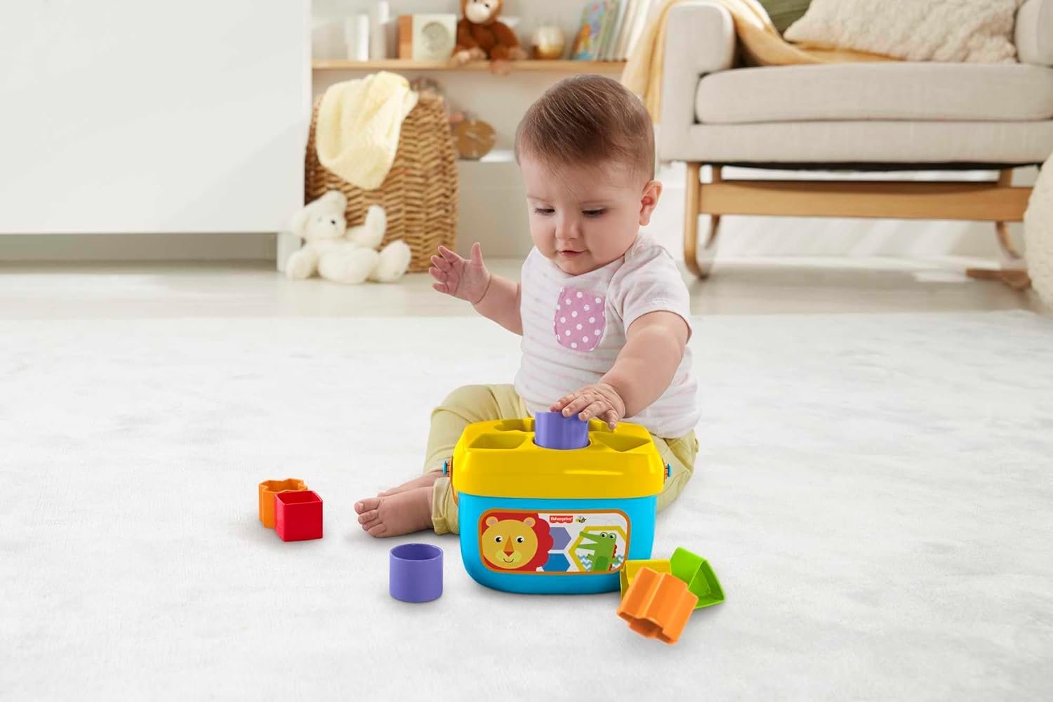 Fisher-Price Mon Trieur de Formes Jouet bébé, Boite avec 10 Blocs, pour Apprendre à Trier et à empiler, Couleurs Vives, 6 Mois et Plus, FFC84 – Image 2
