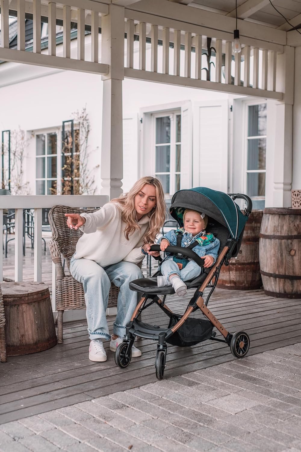 Poussette MoMi ESTELLE à partir de 6 mois (jusqu'à 15 kg), poussette pliante avec harnais de sécurité 5 points, panier de courses avec fonction de dépliage, poignée télescopique de traction – Image 15